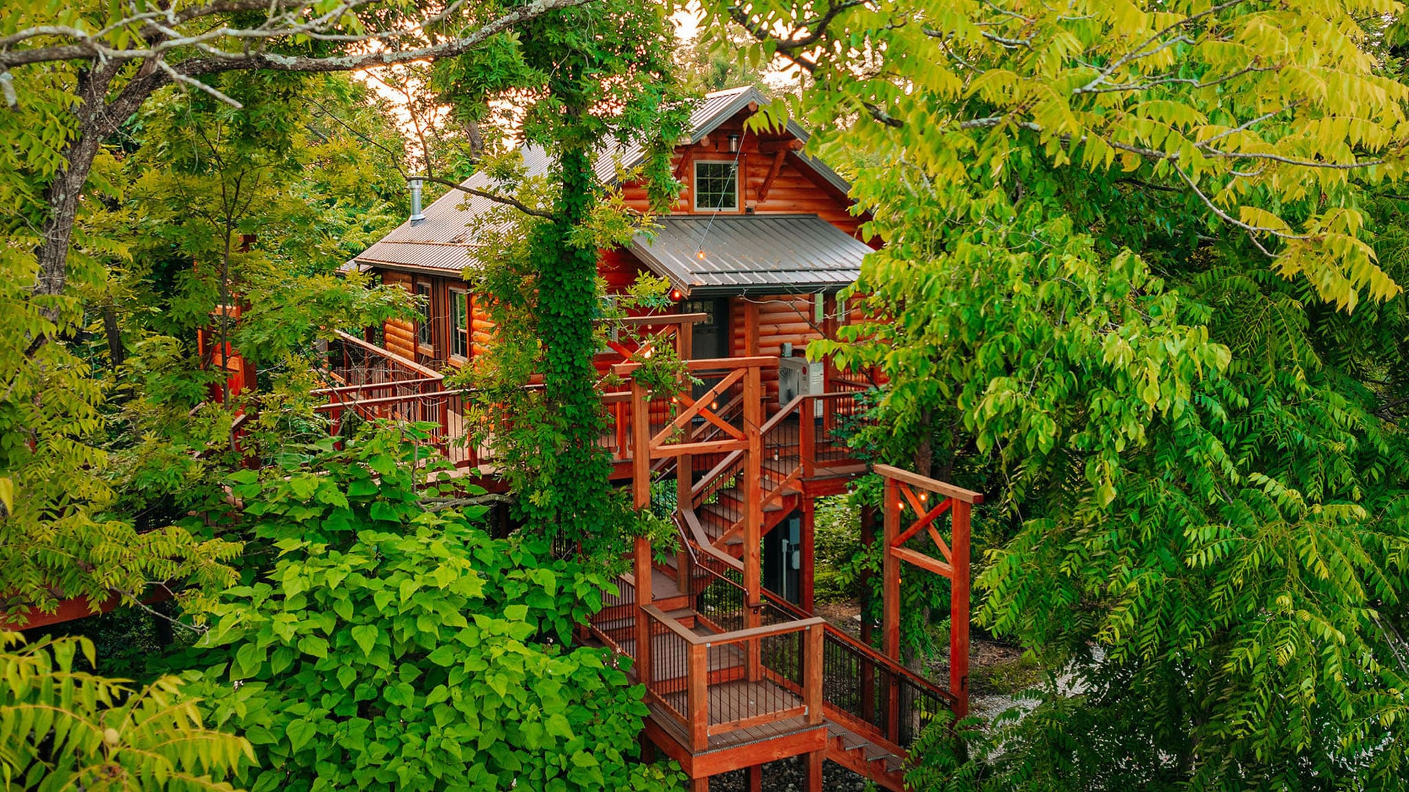 A Cricket Hill treehouse among the trees in Berlin, Ohio